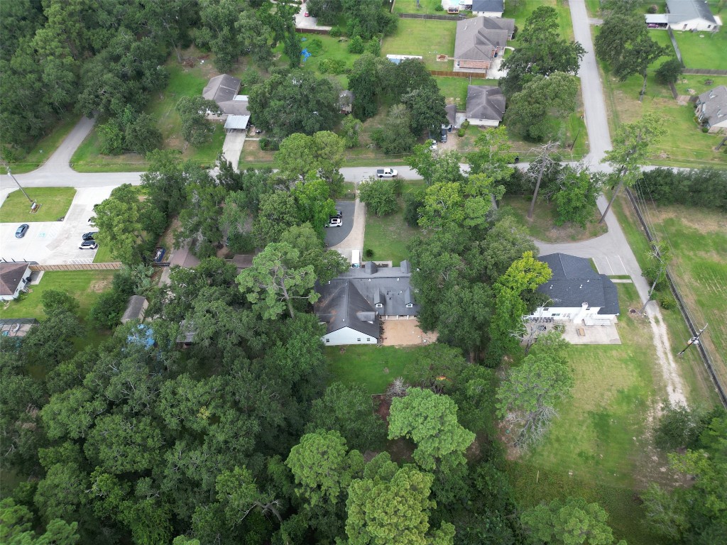 29818 East Hawthorne Drive Spring, TX 77386 - Photo 5 of 7 an aerial view of a house with pool outdoor seating and yard
