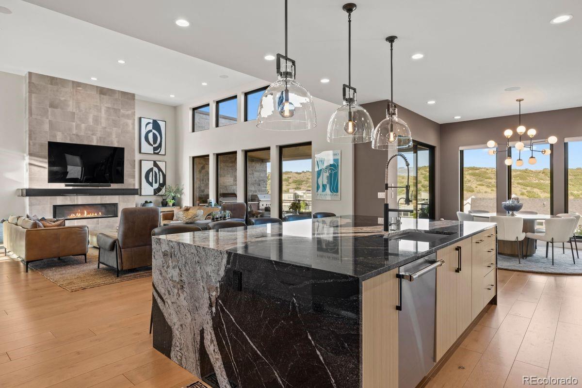 2212 Rim Ridge Drive Castle Pines, CO 80108 - Photo 13 of 50 Gallery Image 13