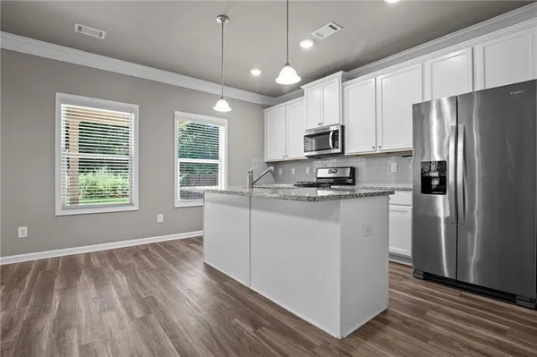 $2,300 | 1153 Chester Way, Hoschton, GA 30548