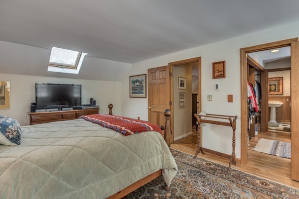 28 Burnham Road Wenham, MA 01984 - Photo 8 of 30 Gallery Image 8