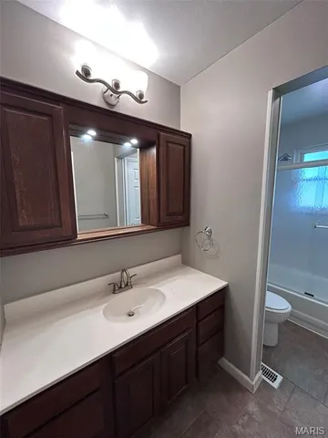 $1,795 | 1378 Frost Wood Trail Lane, Fenton, MO 63026