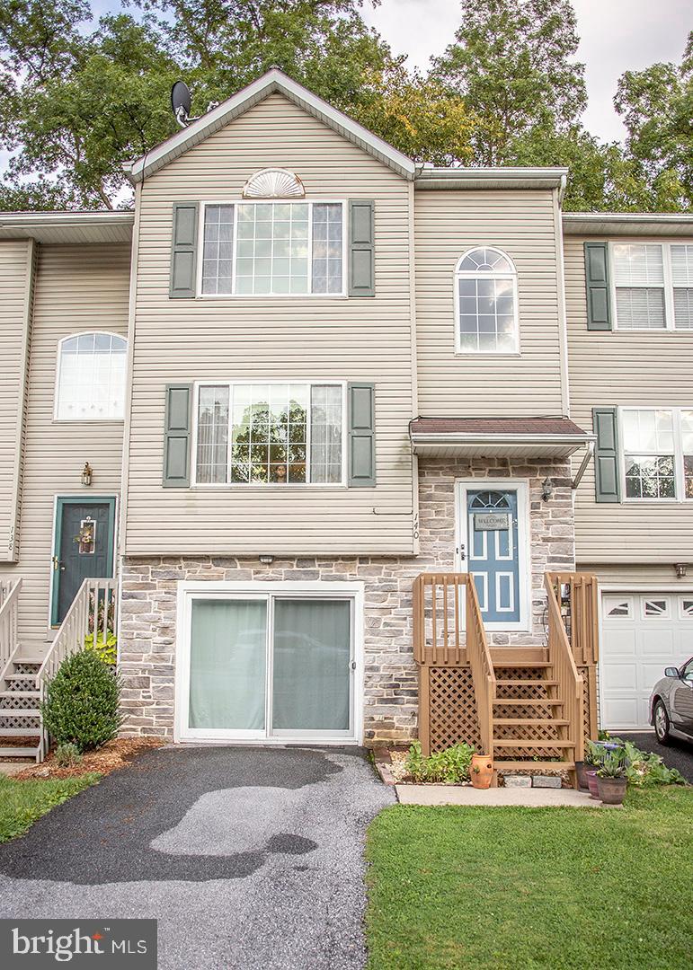 140 Riders Way Lebanon, PA 17042 - Photo 1 of 47 Gallery Image 1