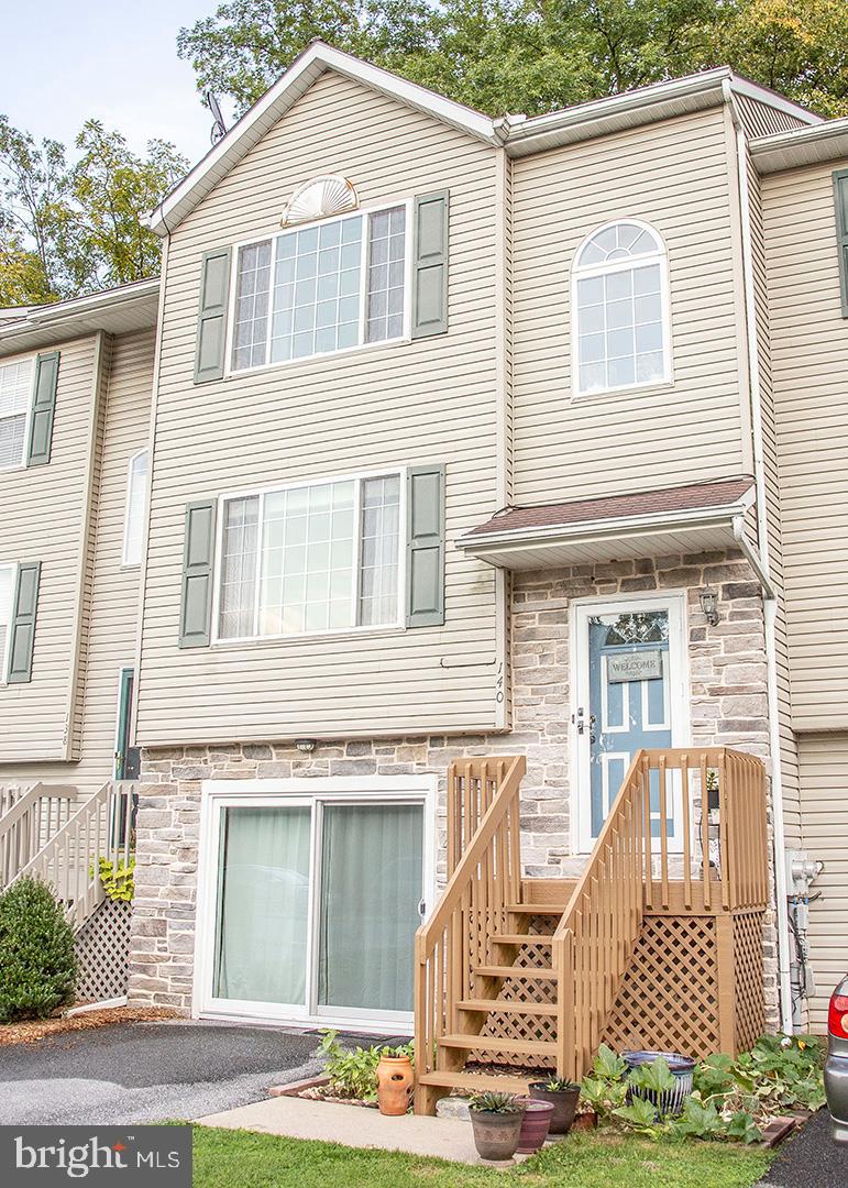 140 Riders Way Lebanon, PA 17042 - Photo 3 of 47 Gallery Image 3