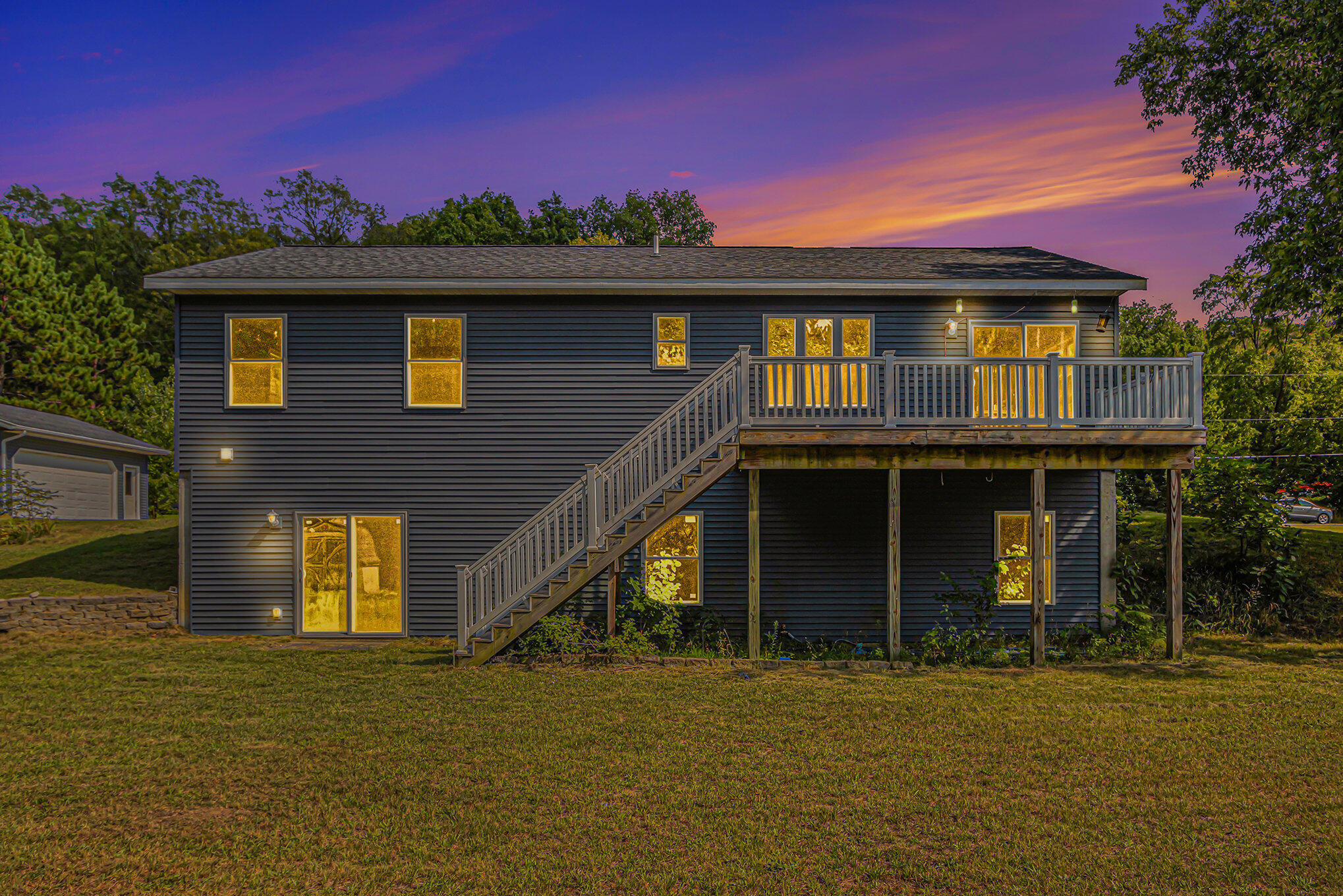770 Marsh Road Plainwell, MI 49080 - Photo 4 of 53 004_770marsh_61_-twilight