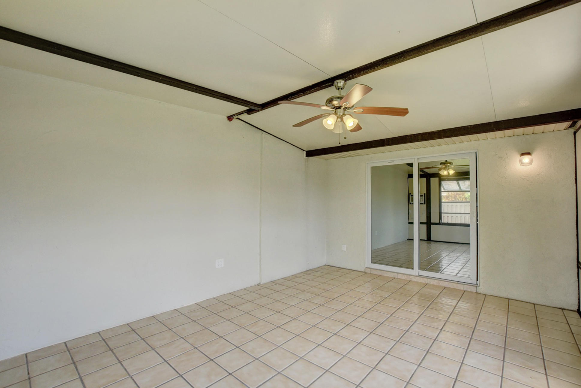 352 Southwest 27th Avenue Delray Beach, FL 33445 - Photo 15 of 41 31_dsc_9788_89_90_91_92