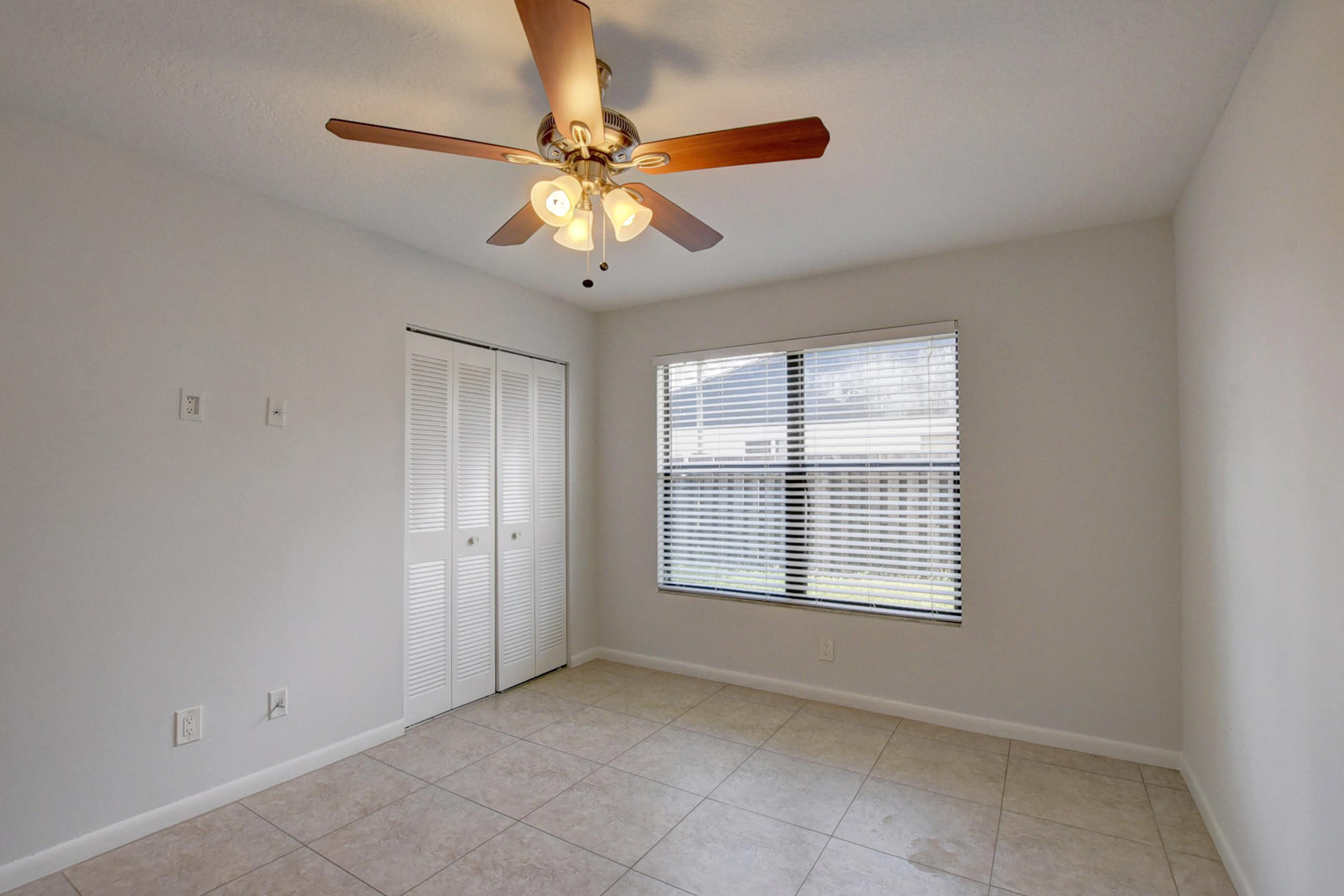 352 Southwest 27th Avenue Delray Beach, FL 33445 - Photo 16 of 41 34_dsc_9808_09_10_11_12
