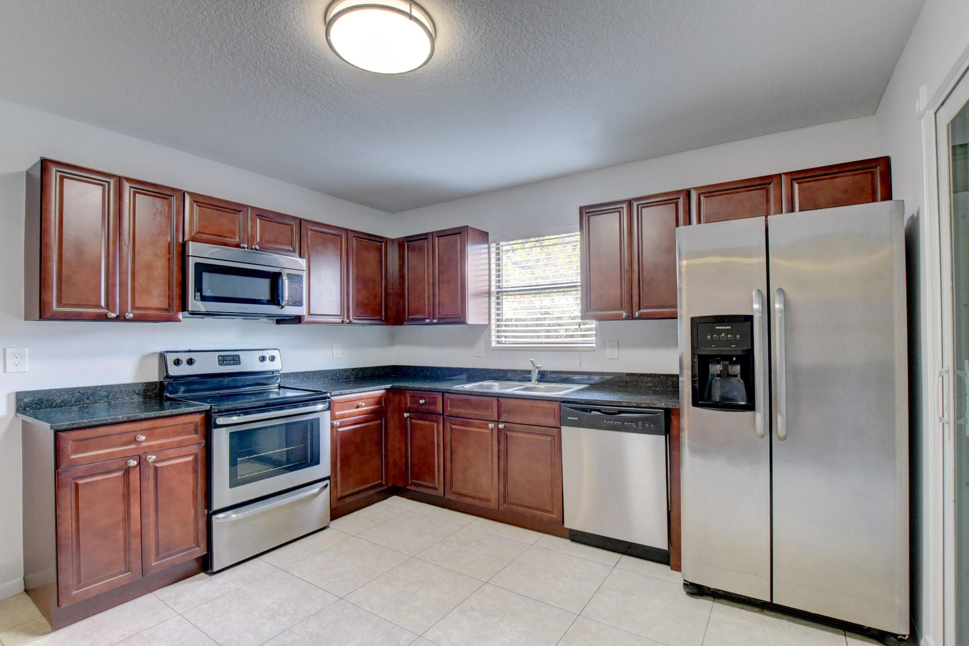 352 Southwest 27th Avenue Delray Beach, FL 33445 - Photo 2 of 41 22_dsc_9708_09_10_11_12