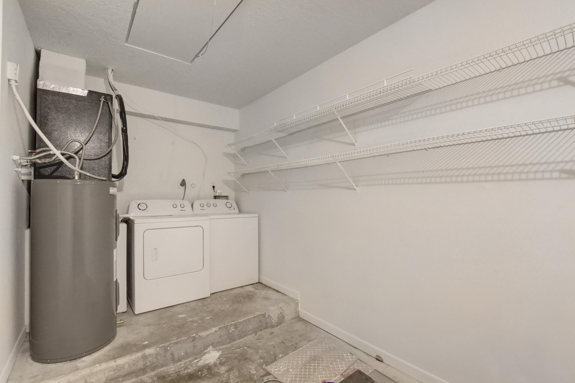 352 Southwest 27th Avenue Delray Beach, FL 33445 - Photo 28 of 41 54_dsc_9928_29_30_31_32_fusion-natural