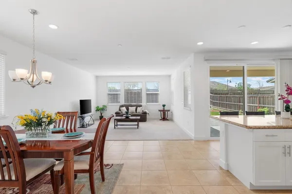 $640,000 | 18338 Amador Drive, Lathrop, CA 95330