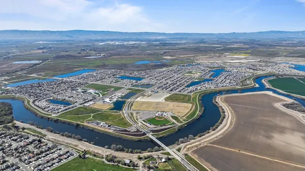 $640,000 | 18338 Amador Drive, Lathrop, CA 95330