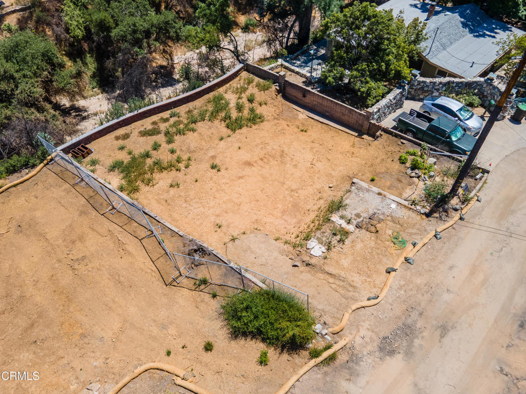 3660 Leilani Way Altadena, CA 91001 - Photo 10 of 13 a view of a pool with a yard