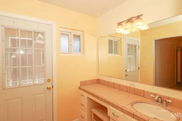 $245,000 | Undisclosed Address, Lake Isabella, CA 93240