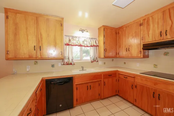 $245,000 | Undisclosed Address, Lake Isabella, CA 93240