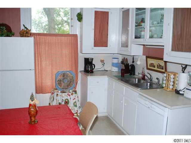 1858 Ebenezer Road Rock Hill, SC 29732 - Photo 8 of 16 Gallery Image 8