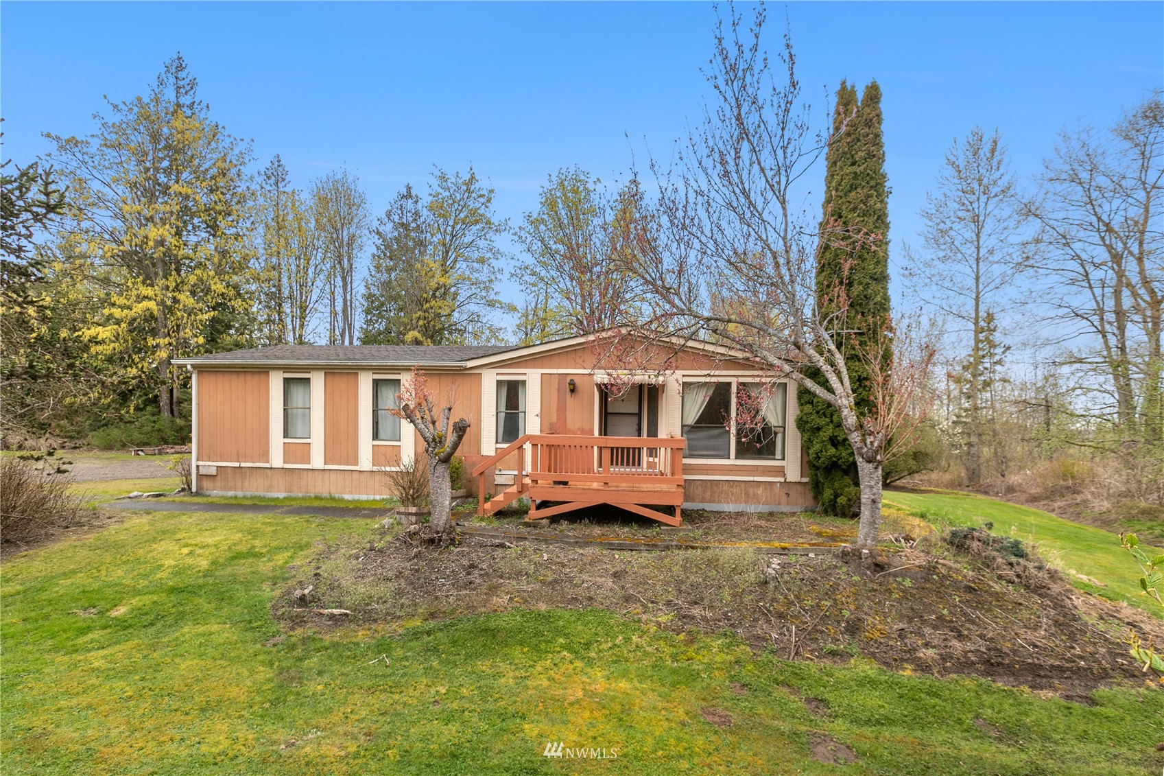 4979 Guide Meridian Bellingham, WA 98226 - Photo 1 of 36 Gallery Image 1