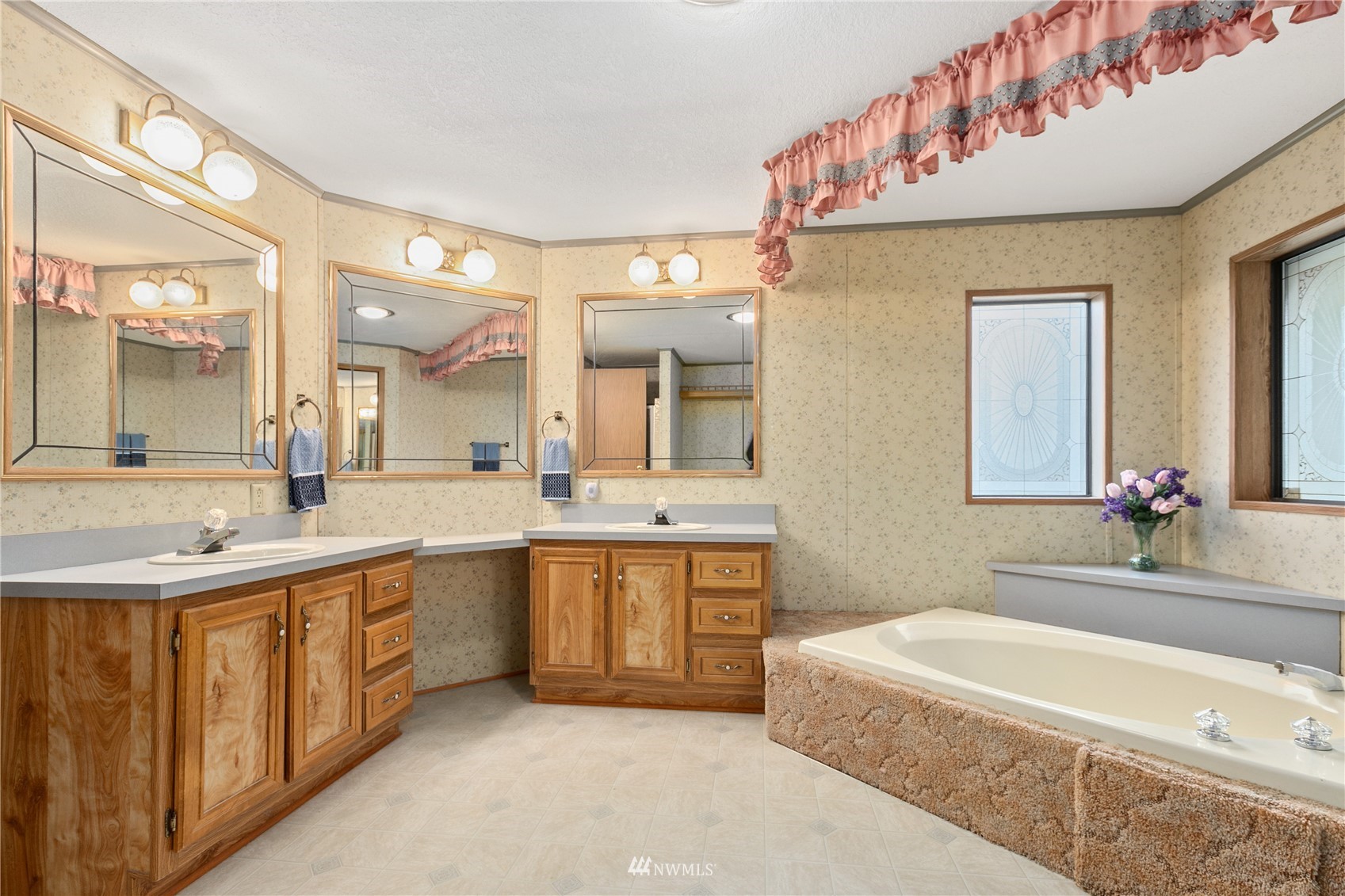 4979 Guide Meridian Bellingham, WA 98226 - Photo 17 of 36 Gallery Image 17