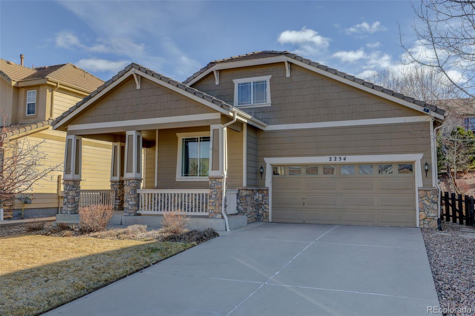 2254 Broadleaf Loop Castle Rock, CO 80109 - Photo 2 of 38