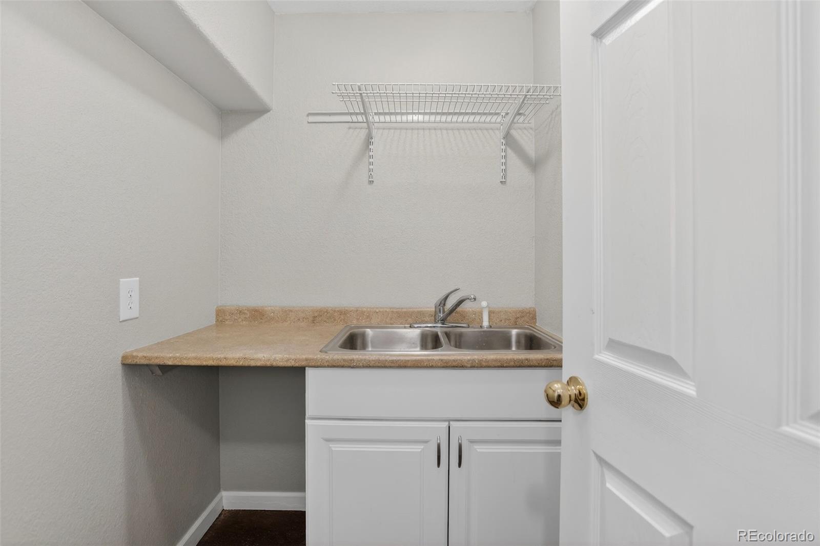 2254 Broadleaf Loop Castle Rock, CO 80109 - Photo 30 of 38