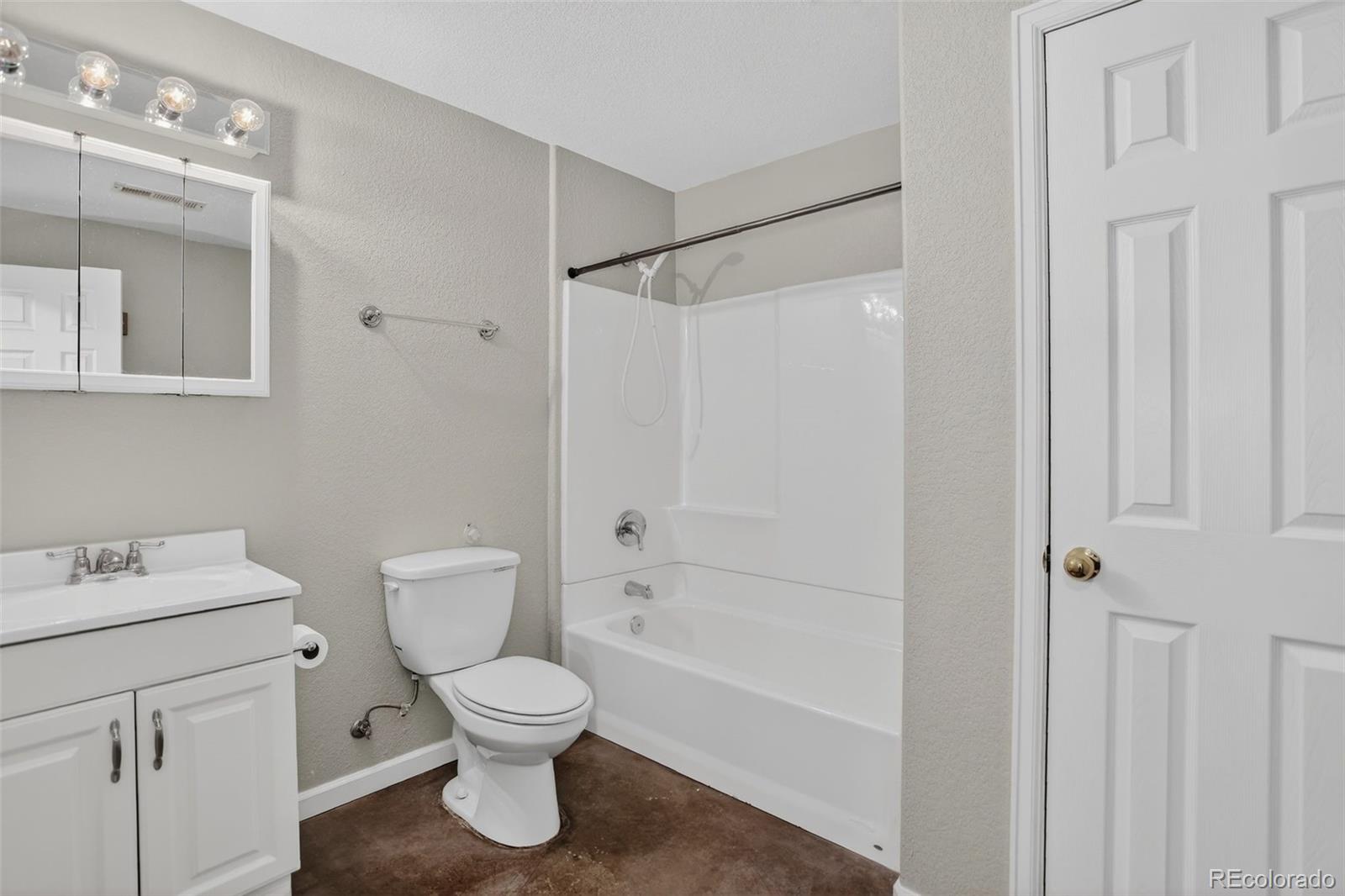 2254 Broadleaf Loop Castle Rock, CO 80109 - Photo 32 of 38