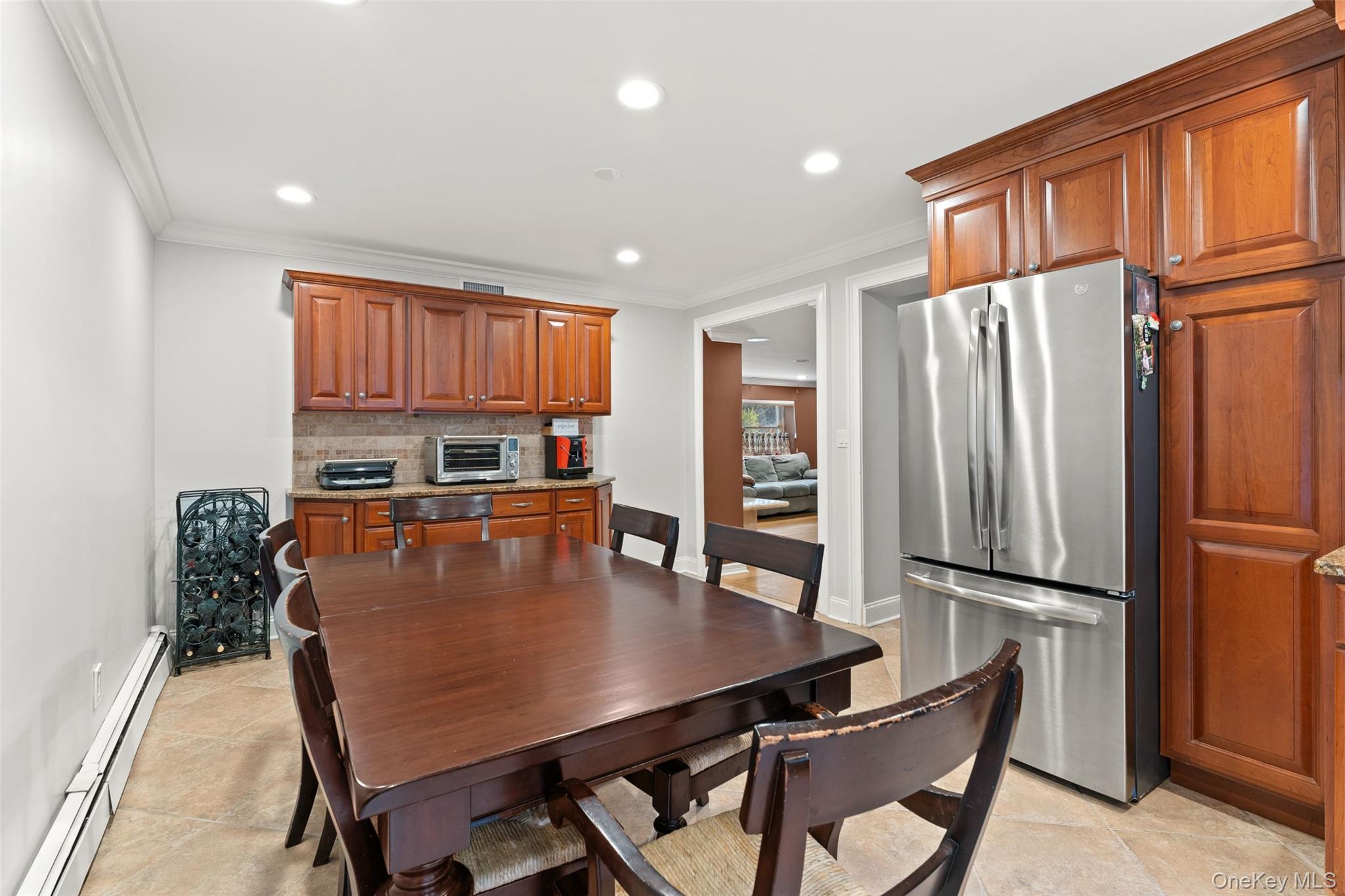 6 Hunting Ridge Road White Plains, NY 10605 - Photo 22 of 32 a view of a dining room with furniture
