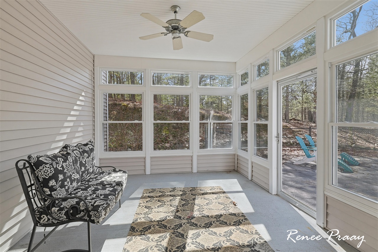 5439 Shawnee Road Pentwater, MI 49449 - Photo 29 of 49