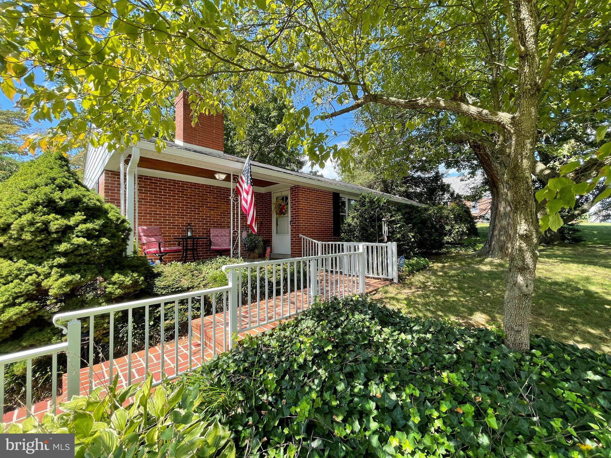 1612 Cape Horn Road Hampstead, MD 21074 - Photo 2 of 24 Gallery Image 2