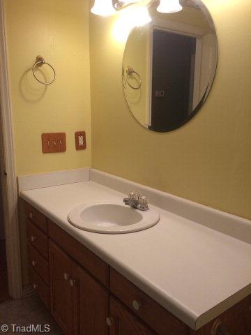 165 Dockery Road Purlear, NC 28665 - Photo 10 of 16 Gallery Image 10