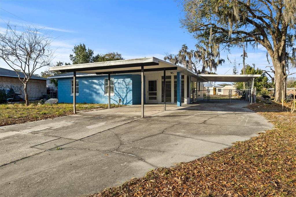 114 Palencia Road Auburndale, FL 33823 - Photo 2 of 20 Gallery Image 2