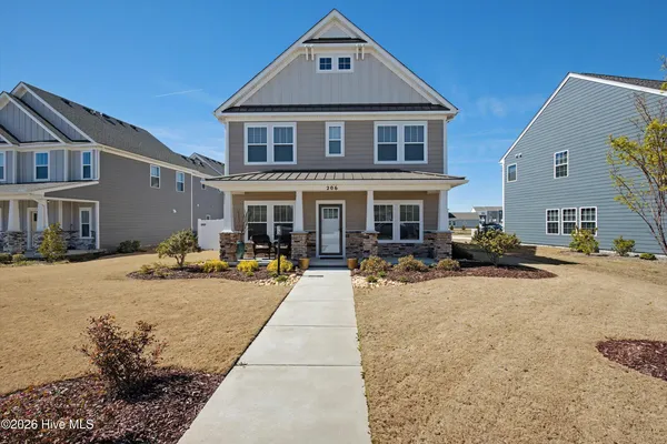 $574,900 | 206 Ryker Road East, Moyock, NC 27958