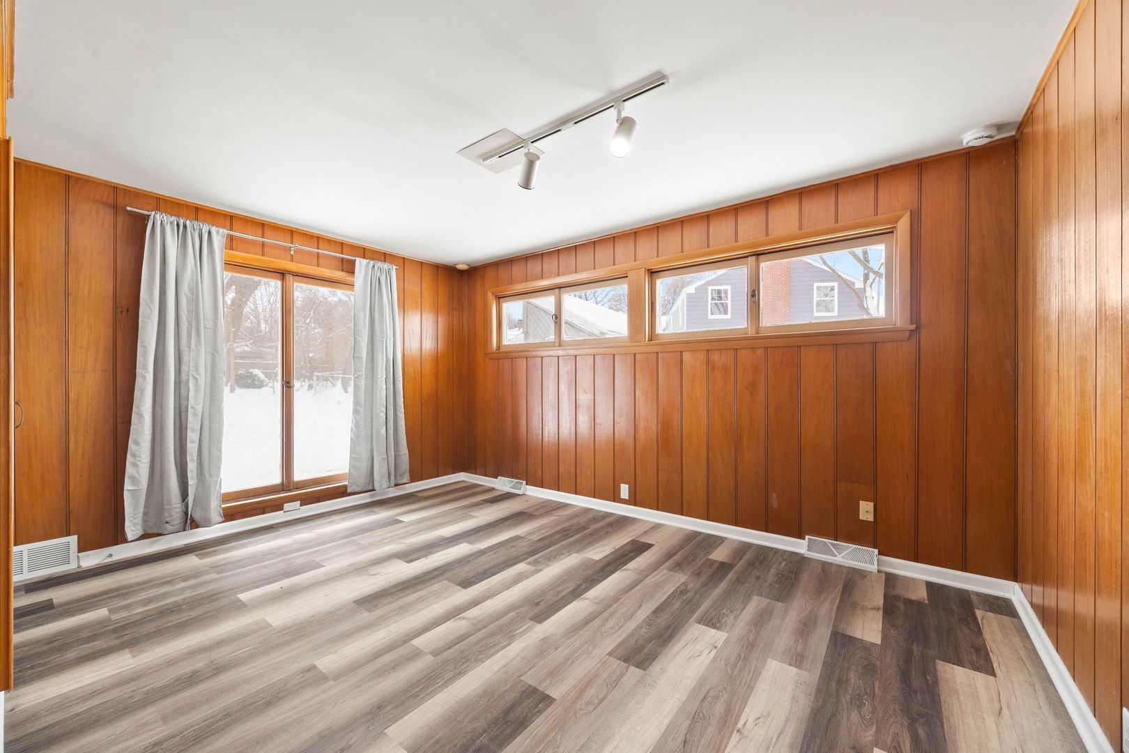 246 Miller Avenue DeKalb, IL 60115 - Photo 15 of 36 a view of an empty room with a window