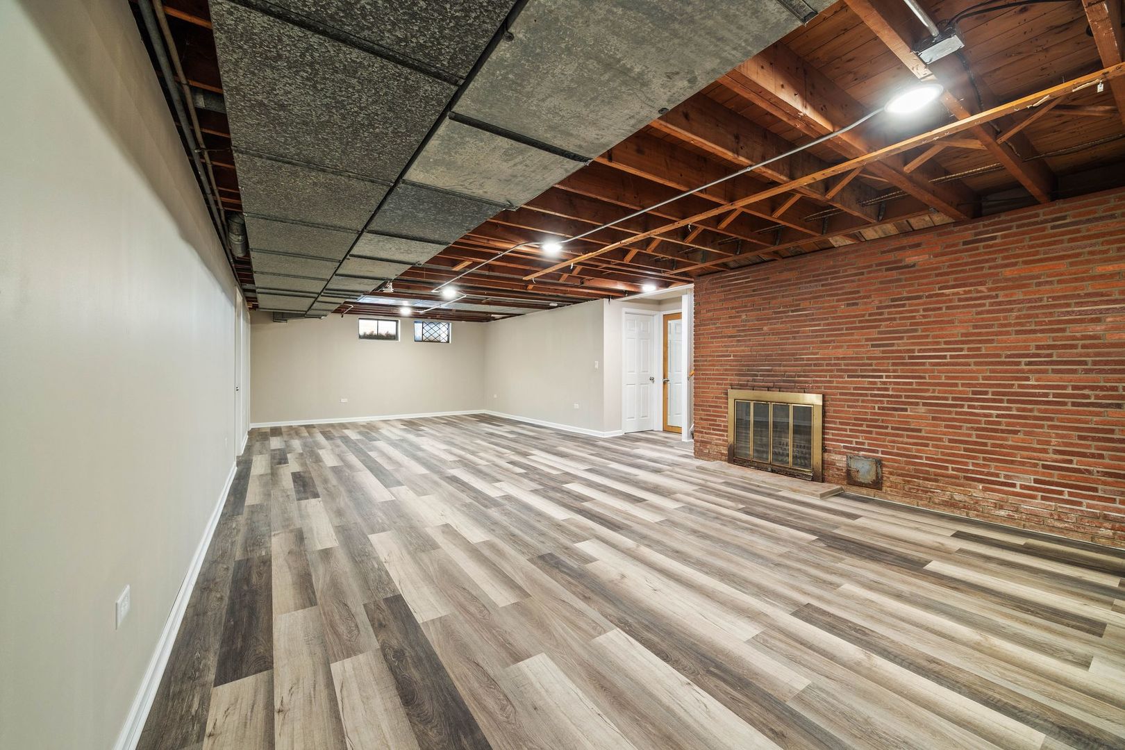 246 Miller Avenue DeKalb, IL 60115 - Photo 31 of 36 a view of empty room with wooden floor
