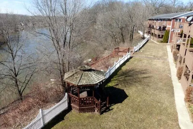 $93,500 | 2002 North Old Us 31 Highway, Unit 12, Niles, MI 49120