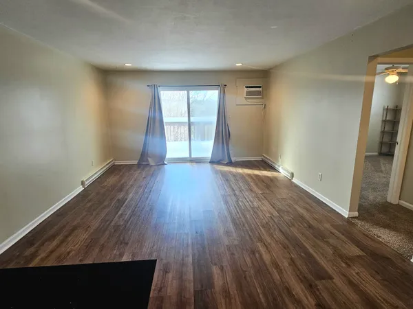 $85,000 | 2002 North Old Us 31 Highway, Unit 12, Niles, MI 49120