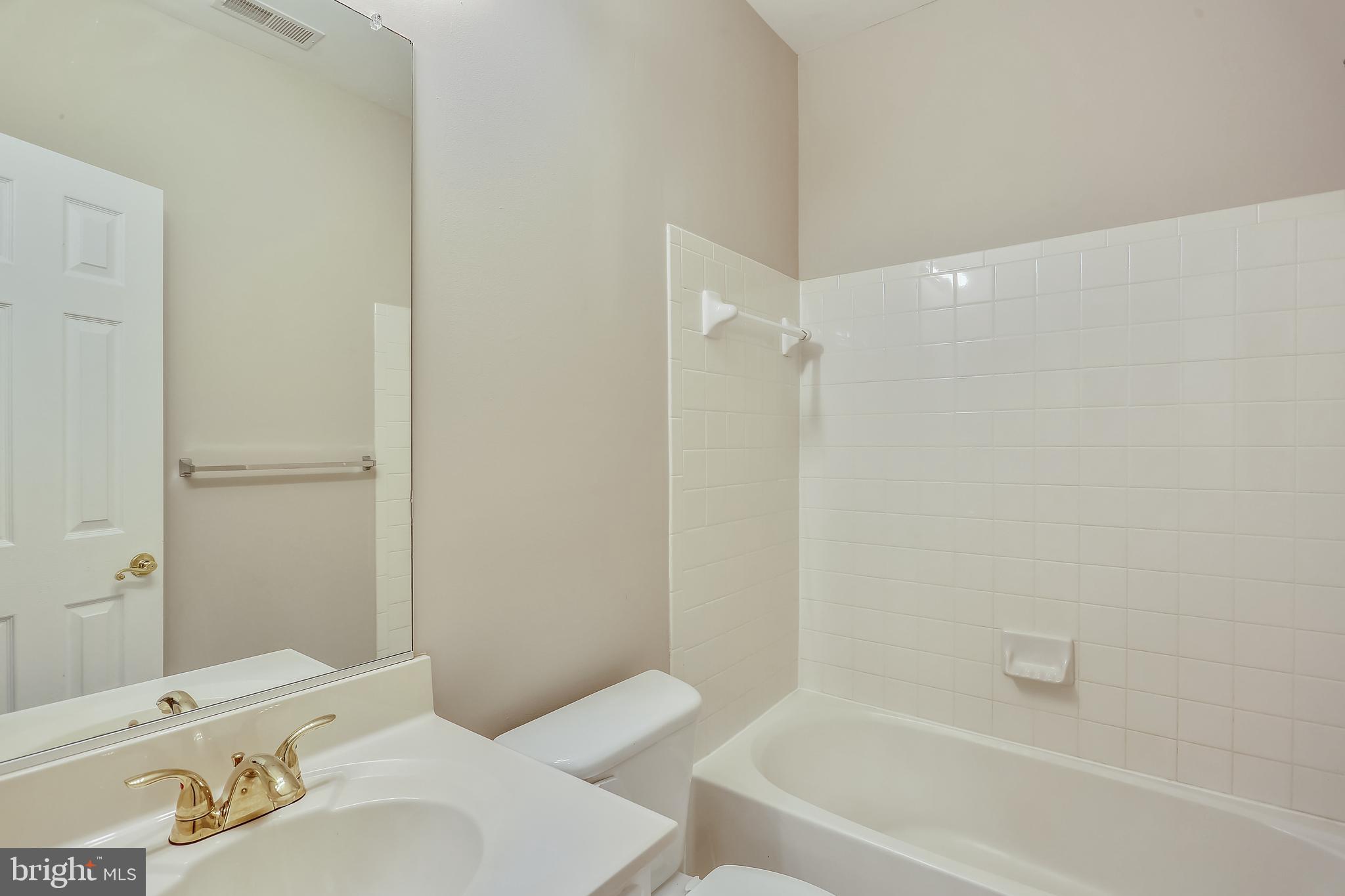9517 Greenel Road Damascus, MD 20872 - Photo 69 of 98 LOWER LVL FULL BATH