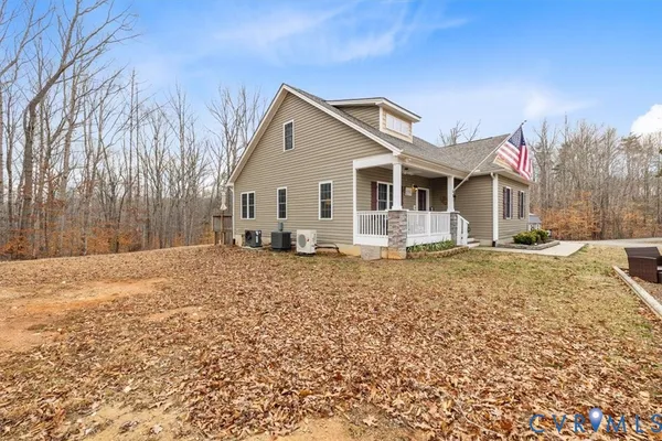 $495,000 | 1394 Nannie Burton Road, Louisa, VA 23093