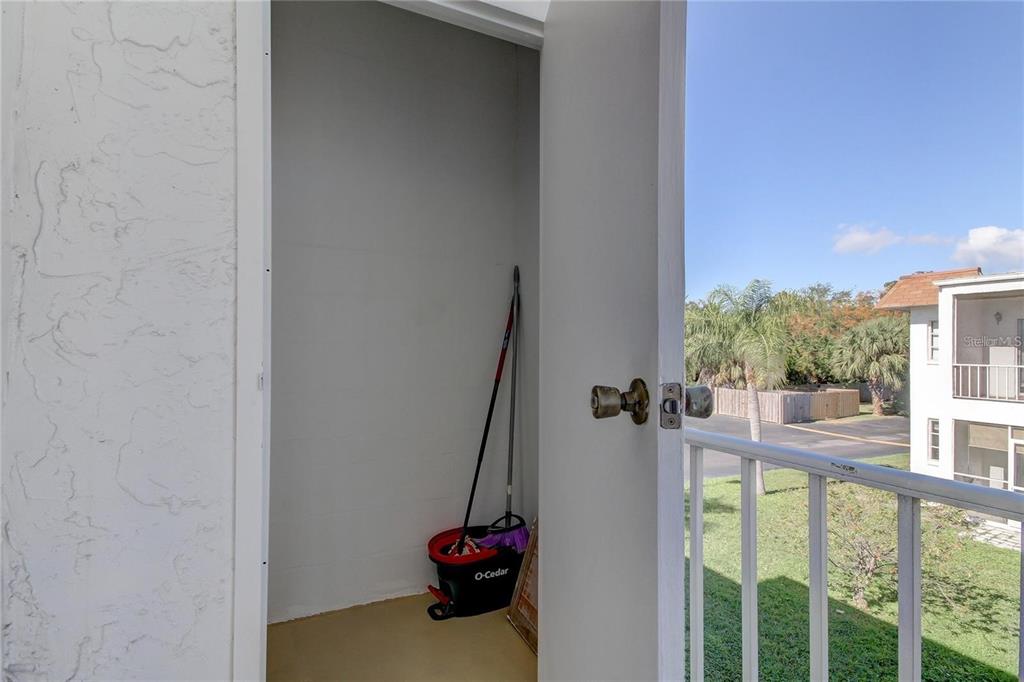 355 McMullen Booth Road, Unit 116 Clearwater, FL 33759 - Photo 15 of 39