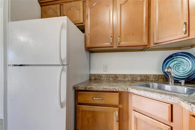 $1,270 | 355 McMullen Booth Road, Unit 116, Clearwater, FL 33759