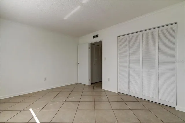 $1,270 | 355 McMullen Booth Road, Unit 116, Clearwater, FL 33759