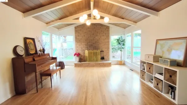 $1,398,000 | 102 Kelobra Court, Walnut Creek, CA 94598
