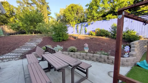 $1,398,000 | 102 Kelobra Court, Walnut Creek, CA 94598