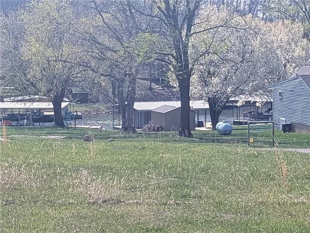 $30,000 | Lake Viking Terrace, Gallatin, MO 64640