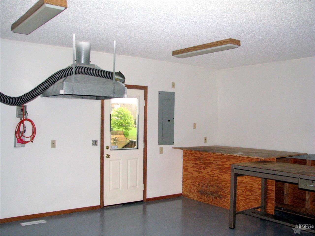 12108 Burning Tree Road Fort Wayne, IN 46845 - Photo 22 of 29 Gallery Image 22
