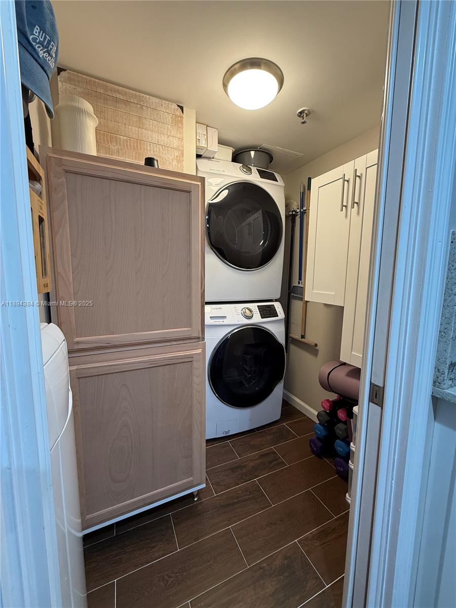 2400 Southwest 3rd Avenue, Unit 204 Miami, FL 33129 - Photo 20 of 25