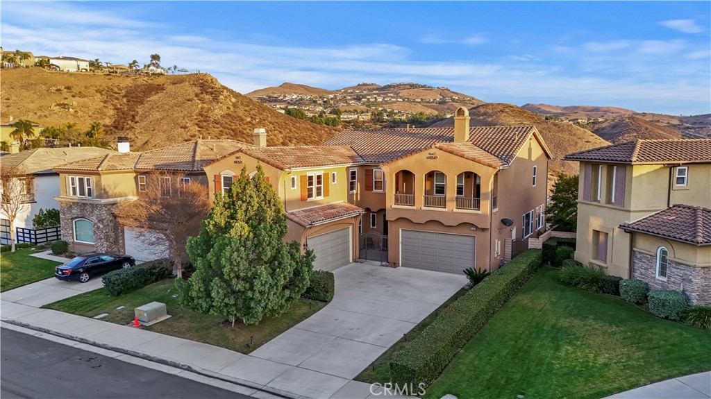 16696 South Peak Court Riverside, CA 92503 - Photo 4 of 61