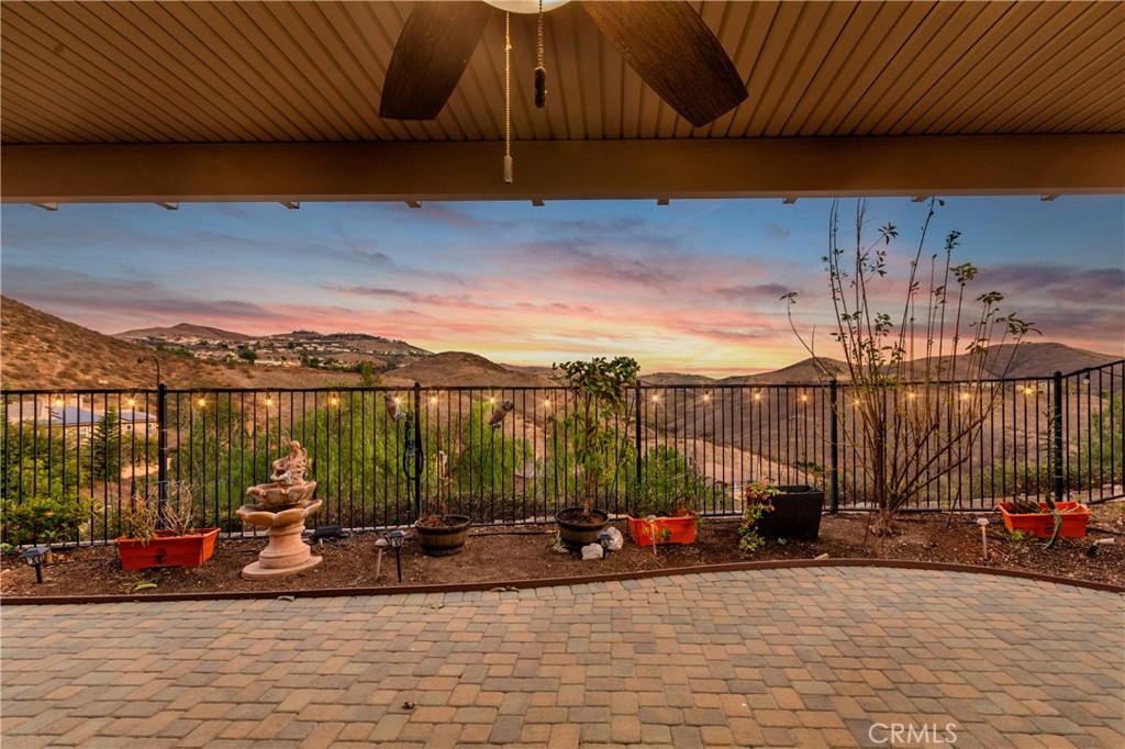 16696 South Peak Court Riverside, CA 92503 - Photo 41 of 61