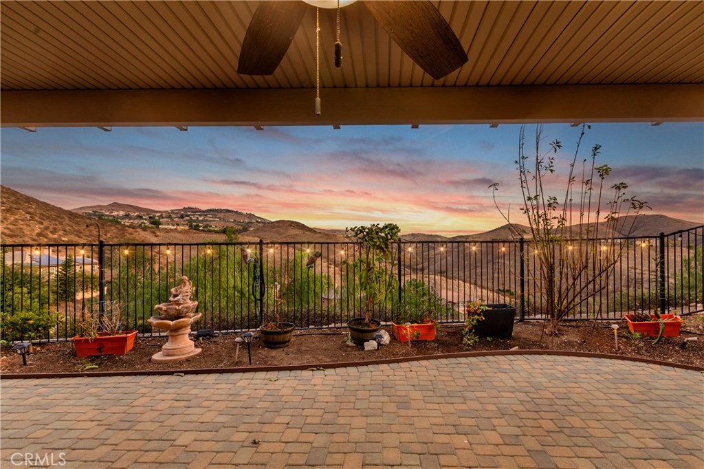 16696 South Peak Court Riverside, CA 92503 - Photo 41 of 61