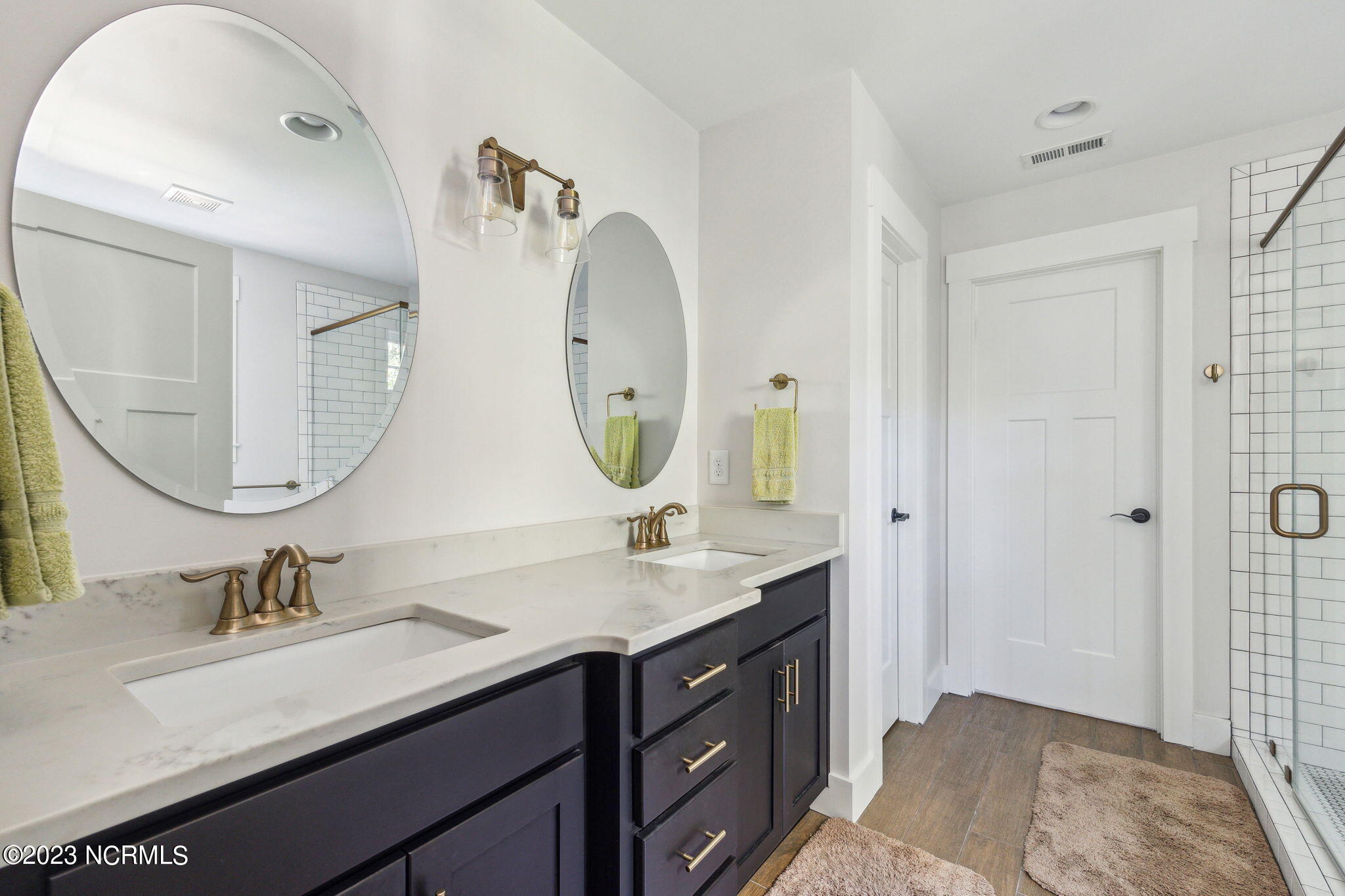 6 Starlit Court Pinehurst, NC 28374 - Photo 22 of 41 Primary Vanity