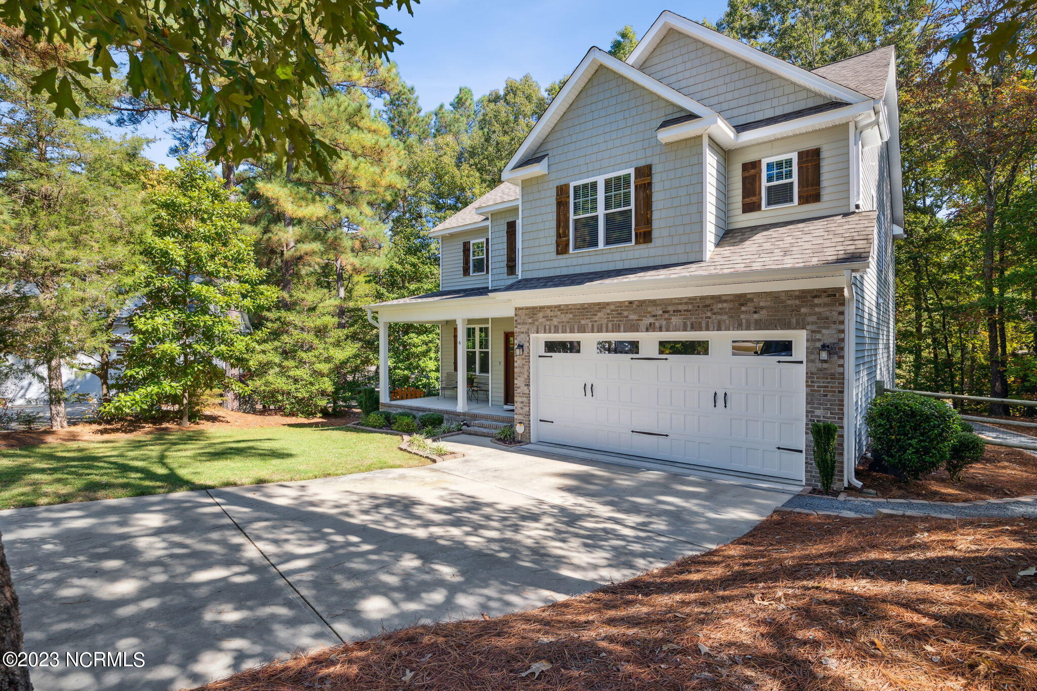 6 Starlit Court Pinehurst, NC 28374 - Photo 3 of 41 Front Yard