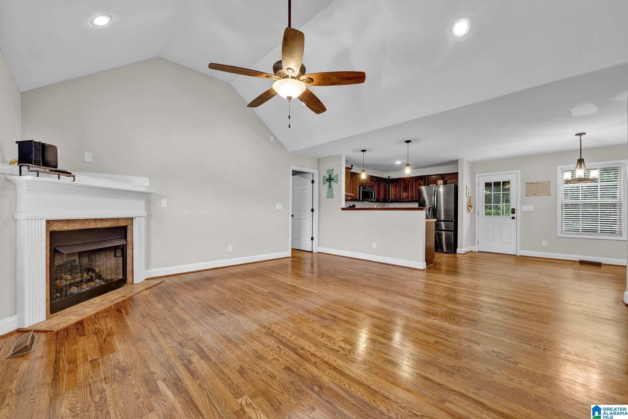 2559 Blake Way Warrior, AL 35180 - Photo 2 of 29