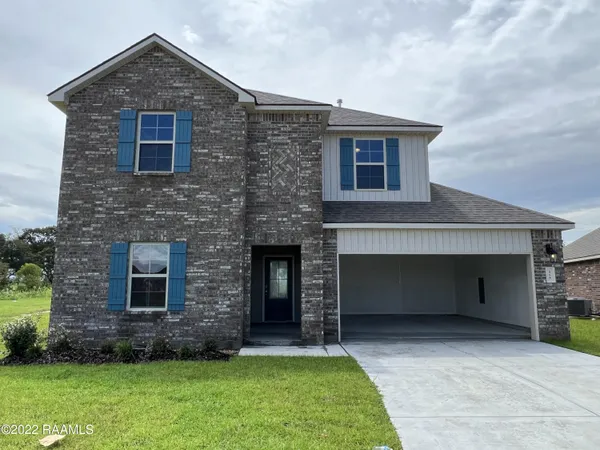 $2,600 | 213 Garden Oaks Avenue, Youngsville, LA 70592